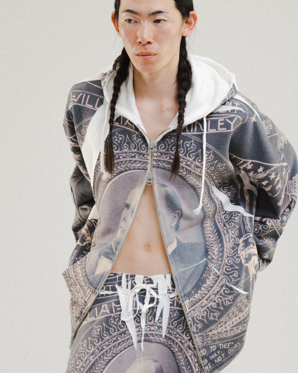 ART PRINT W-ZIP PARKA
